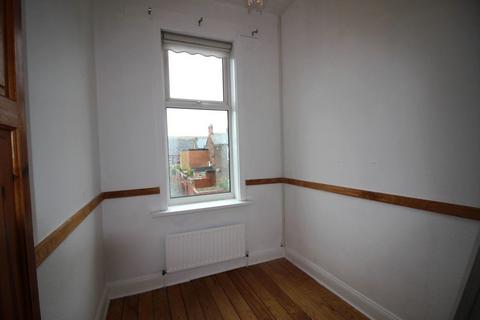 2 bedroom flat to rent, Sandringham Road