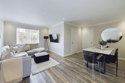 2 bedroom flat for sale, Kirklands, Renfrew PA4