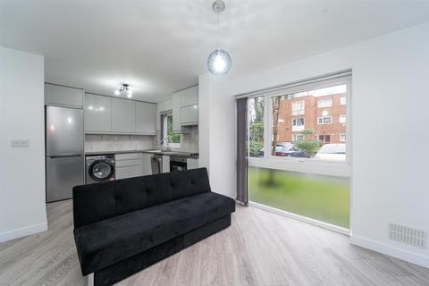 1 bedroom flat for sale, Barry Court, Palatine Road, Didsbury