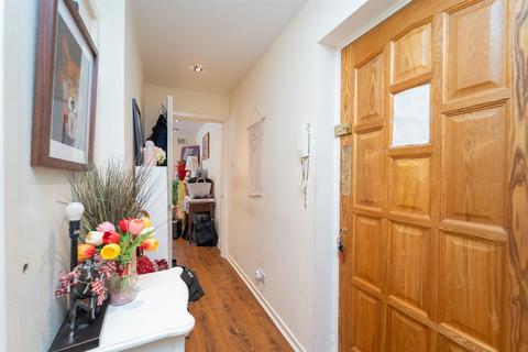1 bedroom apartment for sale, Meadow Court, Hackness Road, Chorlton Green