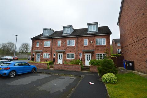 Manchester - 4 bedroom house to rent