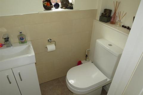203 Chester Road, Castle Bromwich, Birmingham, B36 0ET