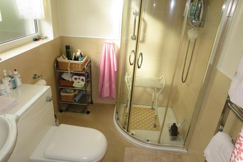 203 Chester Road, Castle Bromwich, Birmingham, B36 0ET