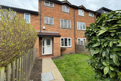 256 Brangwyn Crescent, London, SW19 2UF