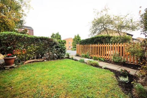 256 Brangwyn Crescent, London, SW19 2UF