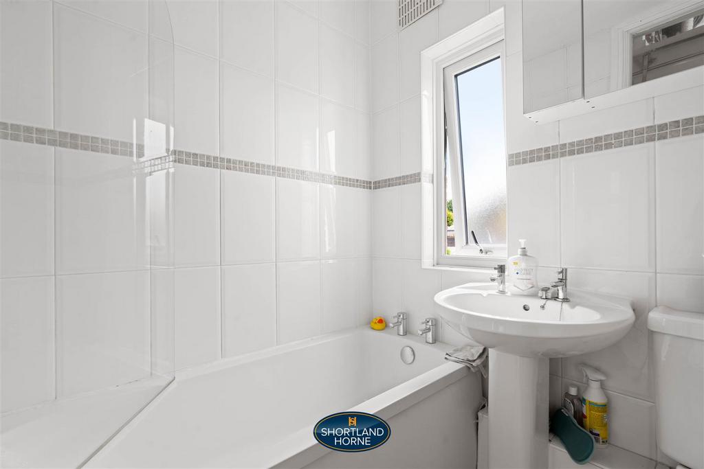 80 crosbie rd SH WM (7 of 17).jpg