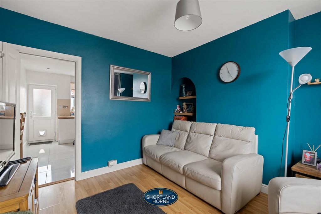 80 crosbie rd SH WM (12 of 17).jpg