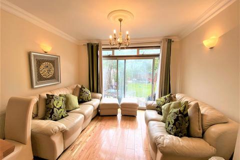 9 bedroom semi-detached house for sale, Earlham Grove, Forest Gate E7