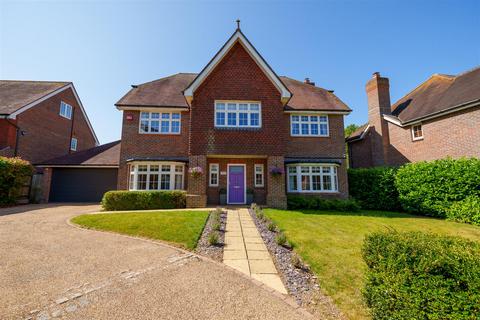 5 bedroom house for sale - Goddard Close, Guildford