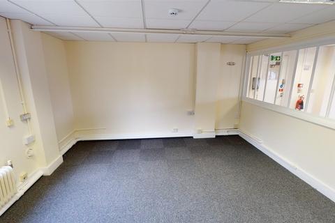 Office to rent, Brogdale Road, Ospringe, Faversham