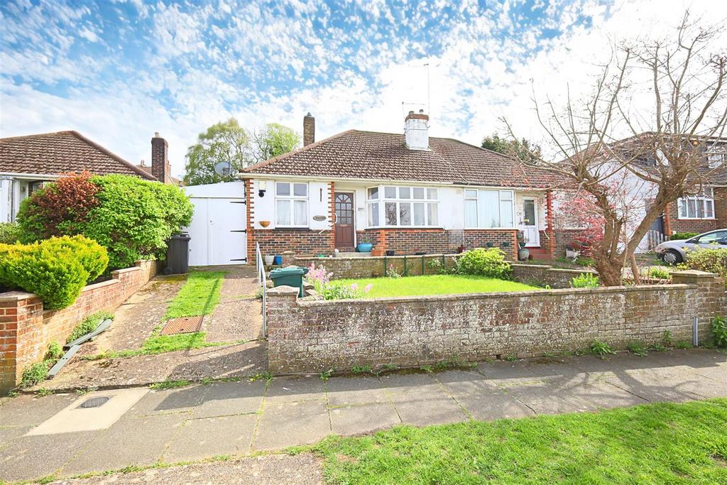 Dale View, Hove 2 bed semidetached bungalow for sale £410,000