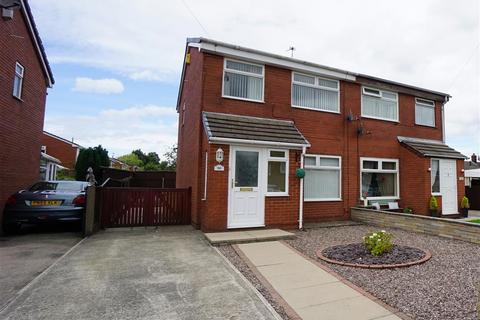 3 bedroom semi-detached house for sale, St Georges Avenue, Westhoughton BL5