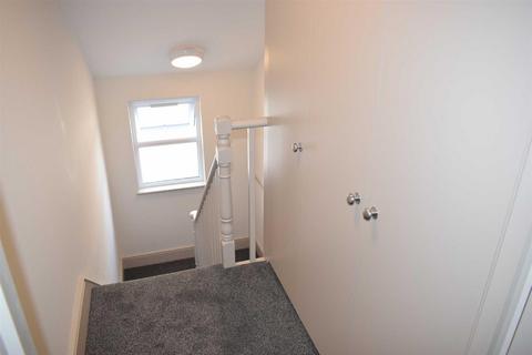 1 bedroom flat to rent, Hoe Street, Walthamstow