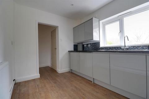 25 Third Avenue, Kidsgrove, Stoke-on-trent, ST7 1BY