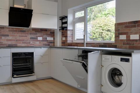 21 Dairylands Road, Church Lawton, Stoke-on-trent, ST7 3EU