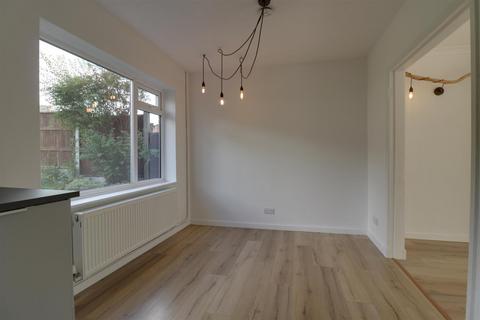 21 Dairylands Road, Church Lawton, Stoke-on-trent, ST7 3EU