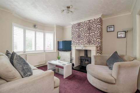135 Bennetts Road, Horsham, RH13 5JY