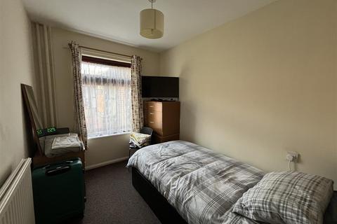 1 bedroom property to rent, Upper Glen Road, St Leonards On Sea TN37