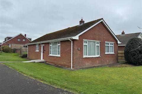 3 bedroom detached bungalow for sale, Erw Goch, Waunfawr, Aberystwyth