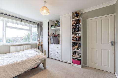 92 Copthall Way, New Haw, Addlestone, KT15 3TU