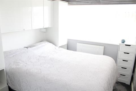 37 Croft Close, Market Weighton, York, YO43 3JU