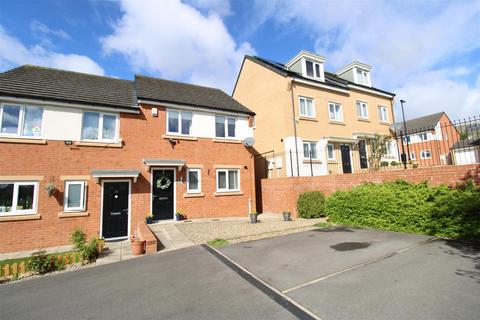 3 bedroom semi-detached house for sale, Vallum Place, Throckley, Newcastle Upon Tyne