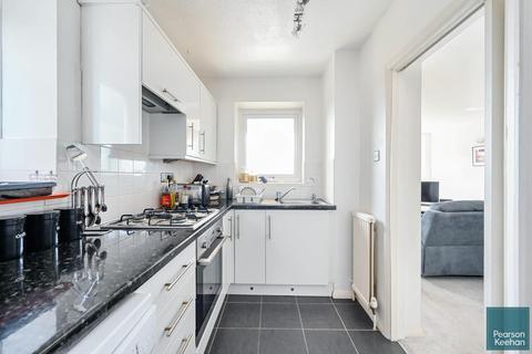 2 bedroom flat for sale, New Church Road, Hove