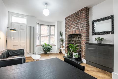 4 Arnside Terrace, Sheffield, S8 0UY