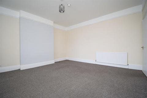 1 bedroom flat to rent, Belgrave Terrace, Wakefield WF1