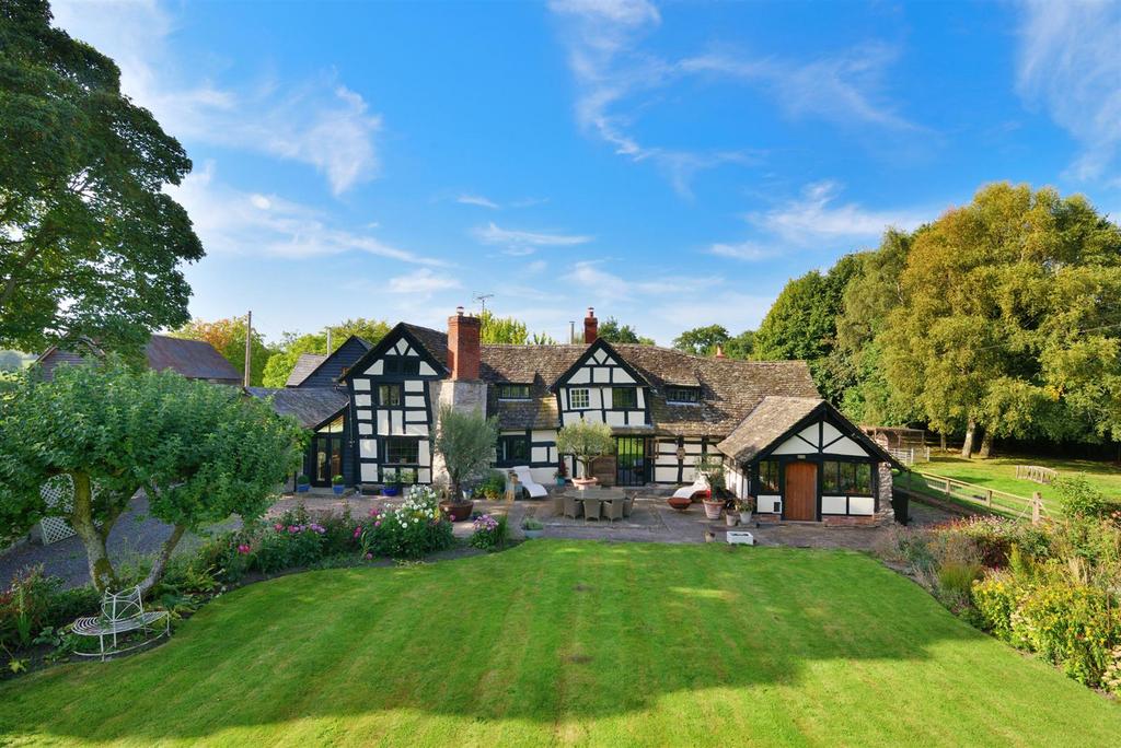Eardisley, Hereford with Cottages and Land 5 bed detached house for