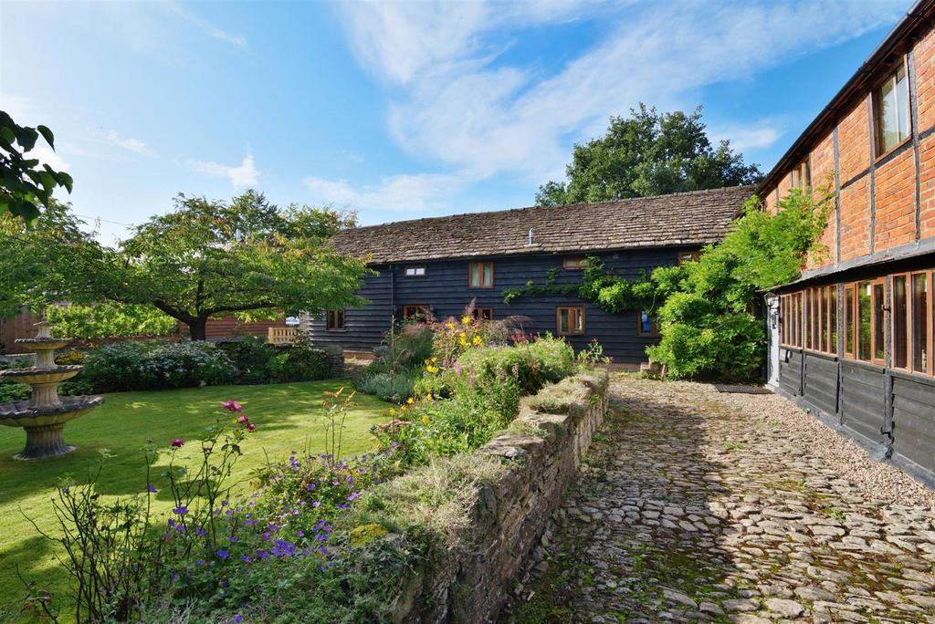 Eardisley, Hereford with Cottages and Land 5 bed detached house for