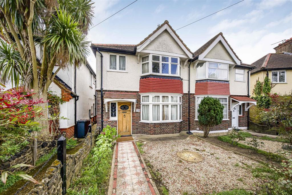 Woodland Gardens, Isleworth 3 bed semidetached house for sale £600,000