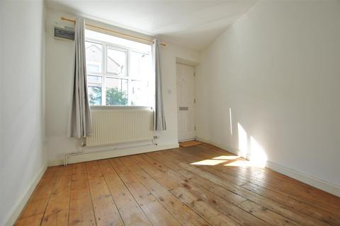 1 bedroom terraced house to rent, Stanley Hill, Totterdown
