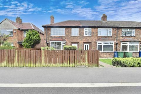 3 bedroom end of terrace house for sale, Hull Road, Hull