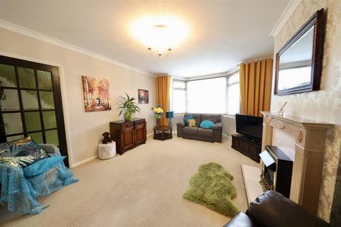 3 bedroom end of terrace house for sale, Hull Road, Hull