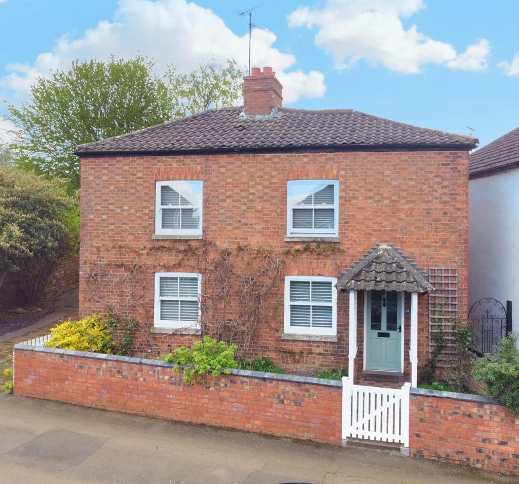 West Street, Ecton, Northamptonshire NN6 3 bed cottage for sale £415,000