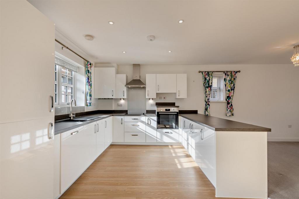 8591742-interior03-800.jpg