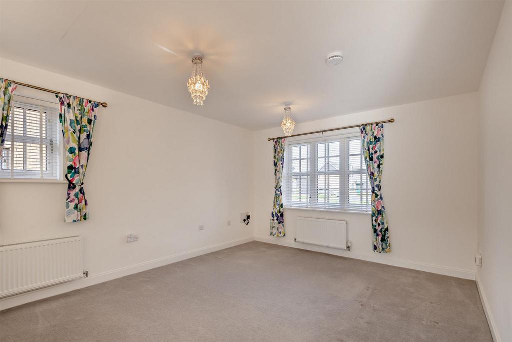 8591742-interior04-800.jpg