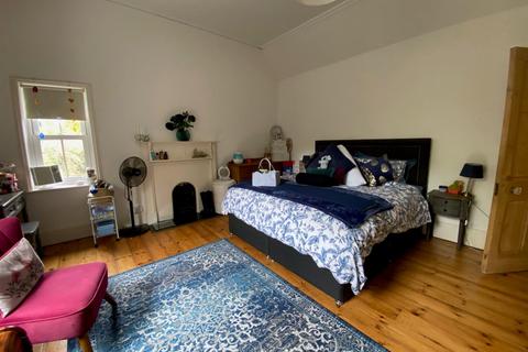 3 bedroom apartment for sale, Como Road, Malvern