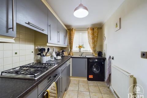 2 bedroom end of terrace house for sale, Parragate Road, Cinderford