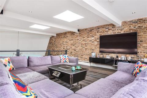 2 bedroom penthouse to rent, Tabernacle Street, Shoreditch, EC2A