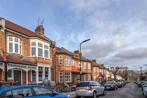 2 bedroom flat to rent, Cleveleys Road, London, E5