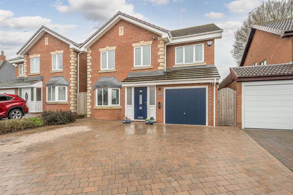 Drew Road, Pedmore, DY9 0UZ 5 bed detached house for sale £595,000