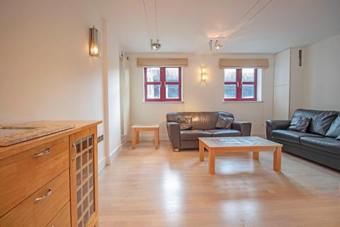 2 bedroom flat to rent, Quaker Street, Spitalfields, E1