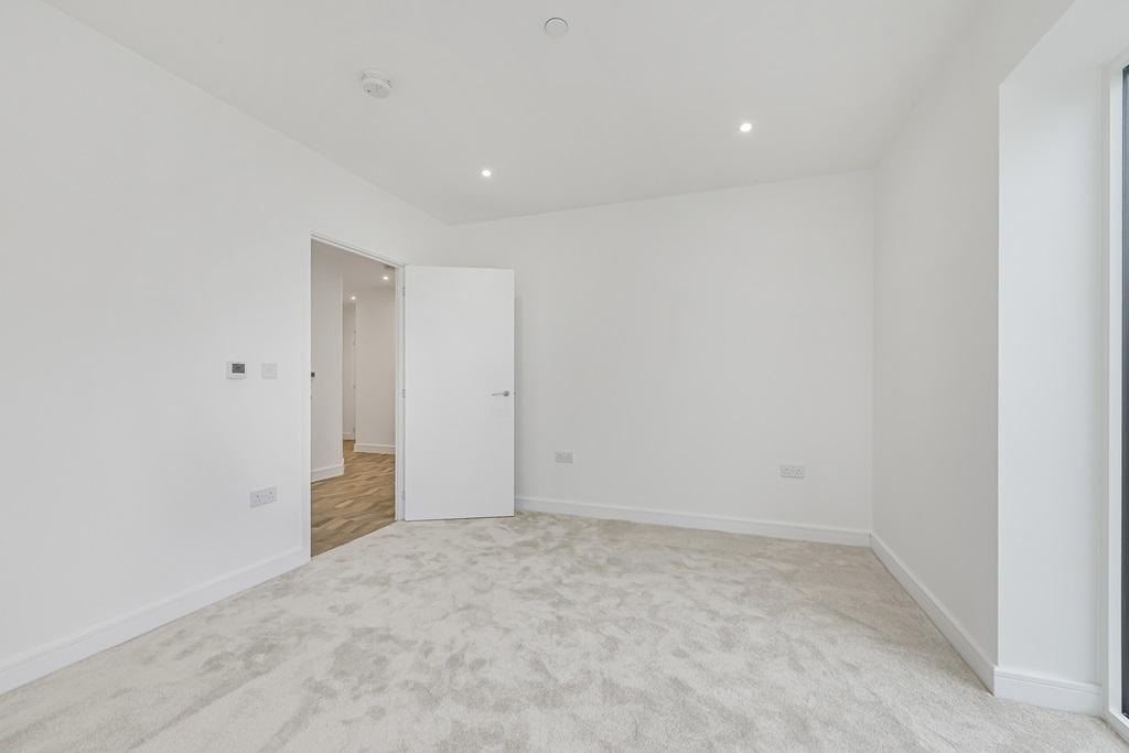 Plenty of space for bedroom furniture