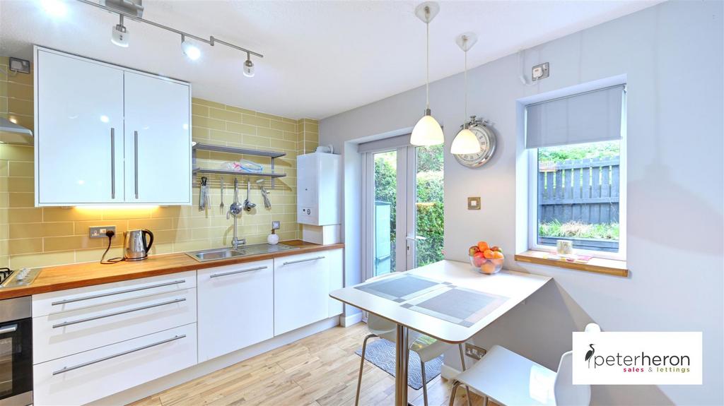 Breakfasting Kitchen