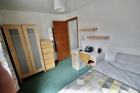 5 bedroom house share to rent, Birmingham B29
