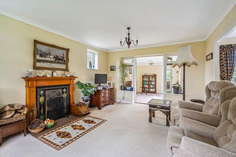 4 bedroom detached house for sale, Grove Road, Tring