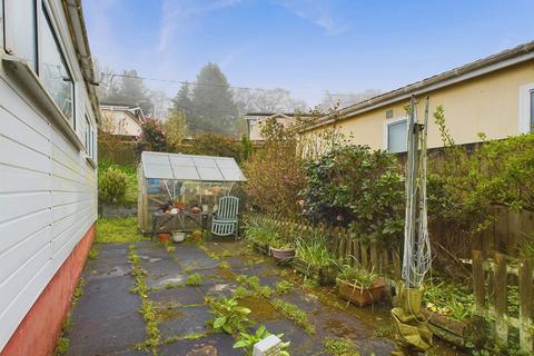 1 bedroom park home for sale, Cox Park, Gunnislake.