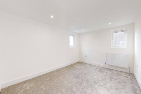 5 bedroom detached house for sale, Willesden Green, Brent NW10